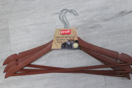 Пластикові плічки для одягу "Proff" 3 шт