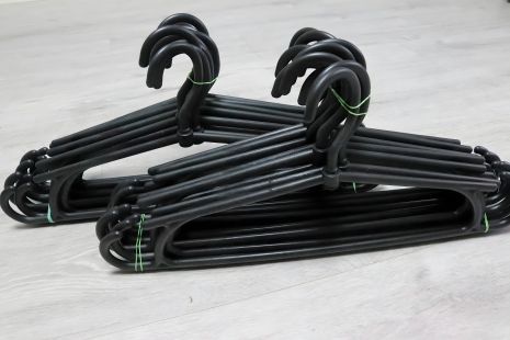 Пластиковые вешалки для одежды "Зима", набор 10 шт Пластиковые вешалки для одежды "Зима", набор 10 шт