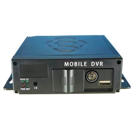 Автобусный видеорегистратор на 4 камеры Brandoo MDVR, русское меню Автобусный видеорегистратор на 4 камеры Brandoo MDVR, русское меню