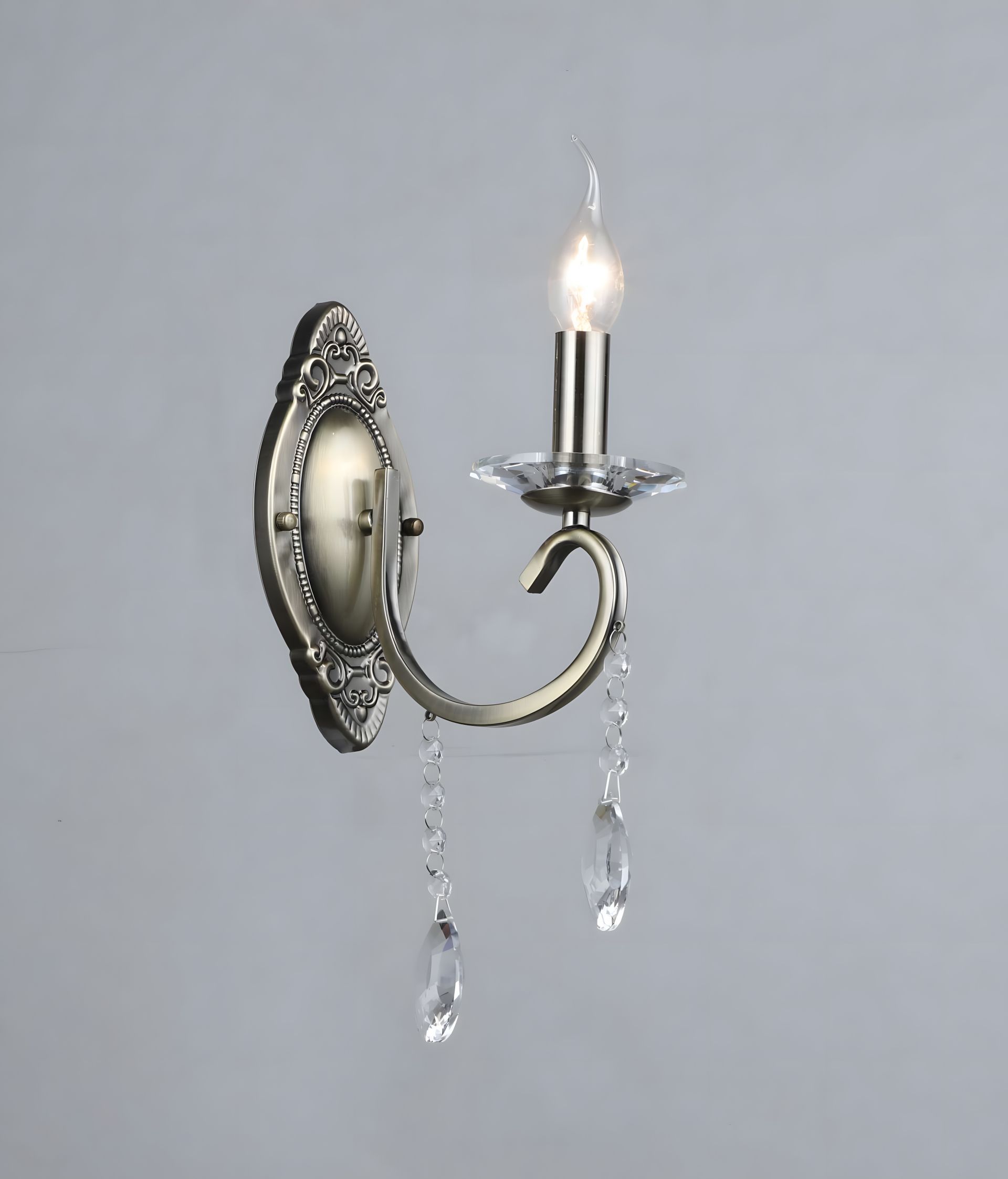 Бра настенная классическая Sirius B NH4917/1W Бра настенная классическая Sirius B NH4917/1W