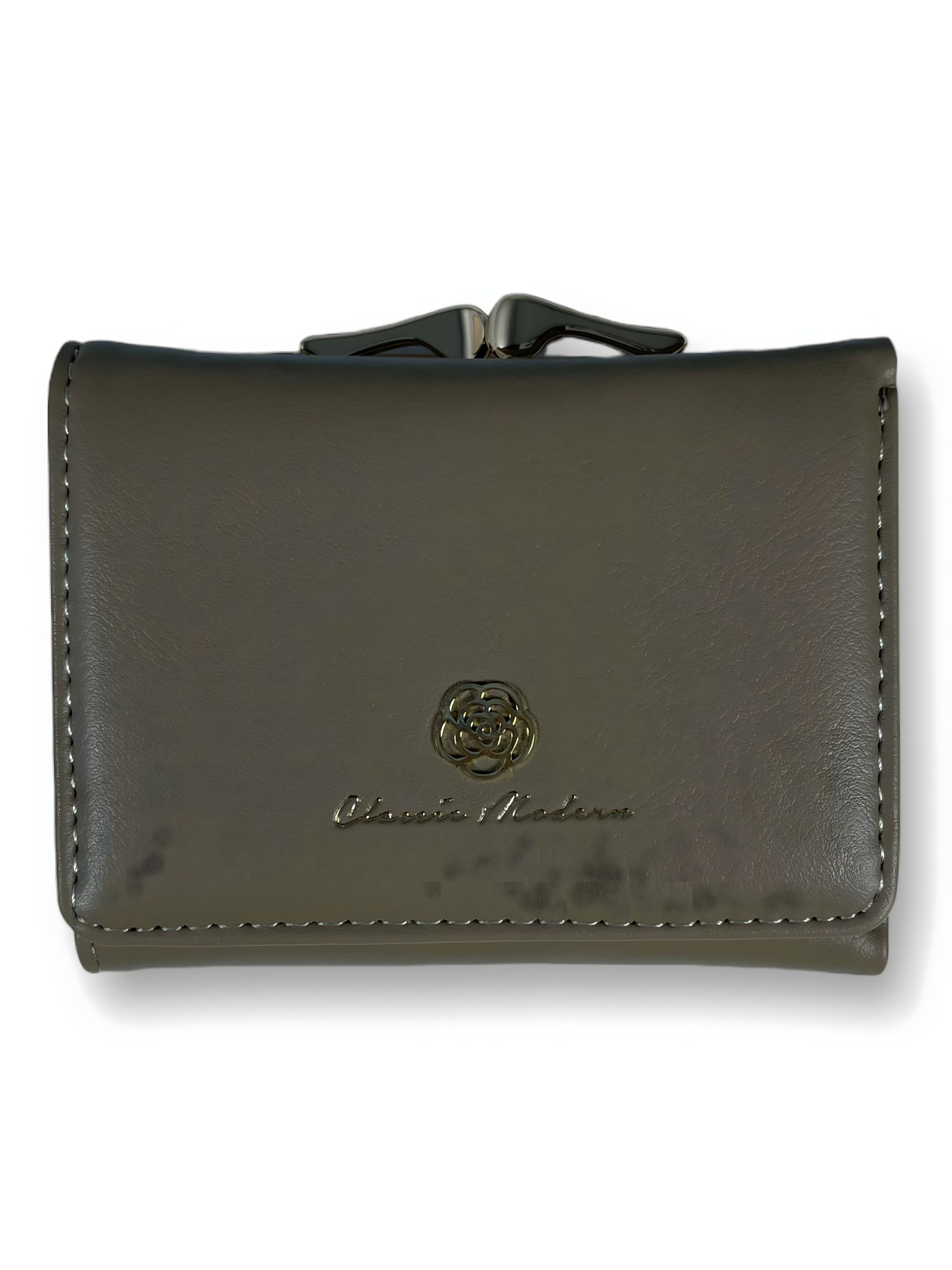 Жіночий гаманець з екошкіри на застібці з кнопкою Жіночий гаманець з екошкіри на застібці з кнопкою