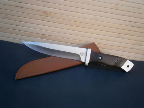 Нож для охоты Wolf FS / 136 с крышкой / 25 см Нож для охоты Wolf FS / 136 с крышкой / 25 см