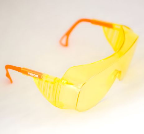 Поликарбонатные защитные очки желтые VIROK 82V109 Поликарбонатные защитные очки желтые VIROK 82V109