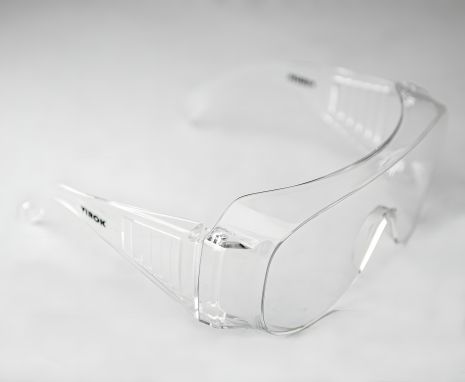 Защитные очки прозрачные VIROK 82V101 Защитные очки прозрачные VIROK 82V101