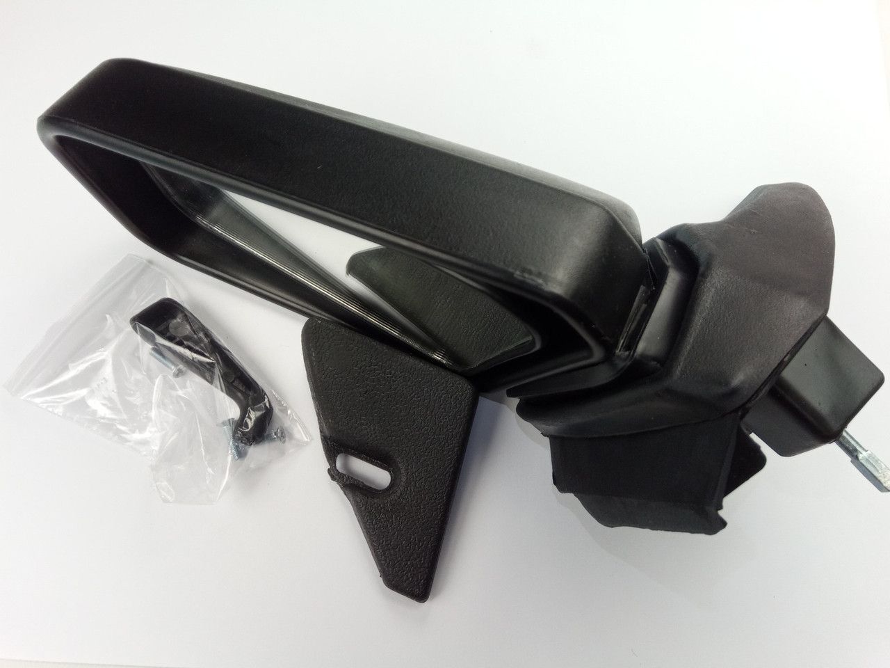 Дзеркало VAZ 2108 Зліва, металевий кронштейн "Регіон" (2108-8201051-10) Дзеркало VAZ 2108 Зліва, металевий кронштейн "Регіон" (2108-8201051-10)