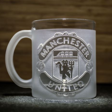 Чашка с гравировкой лого футбольного клуба Манчестер Юнайтед FC Manchester United SandDecor