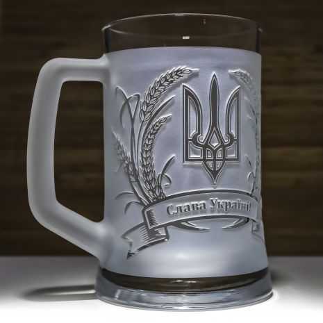 Матовий пивний бокал з гравіюванням "Слава Україні" Колосок SandDecor