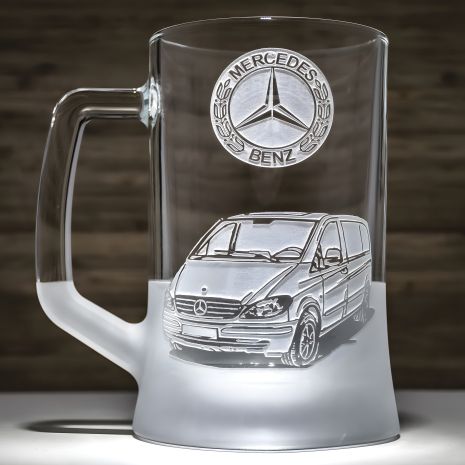 Автомобилисту в подарок: Бокал для пива с гравировкой Mercedes Vito, SandDecor
