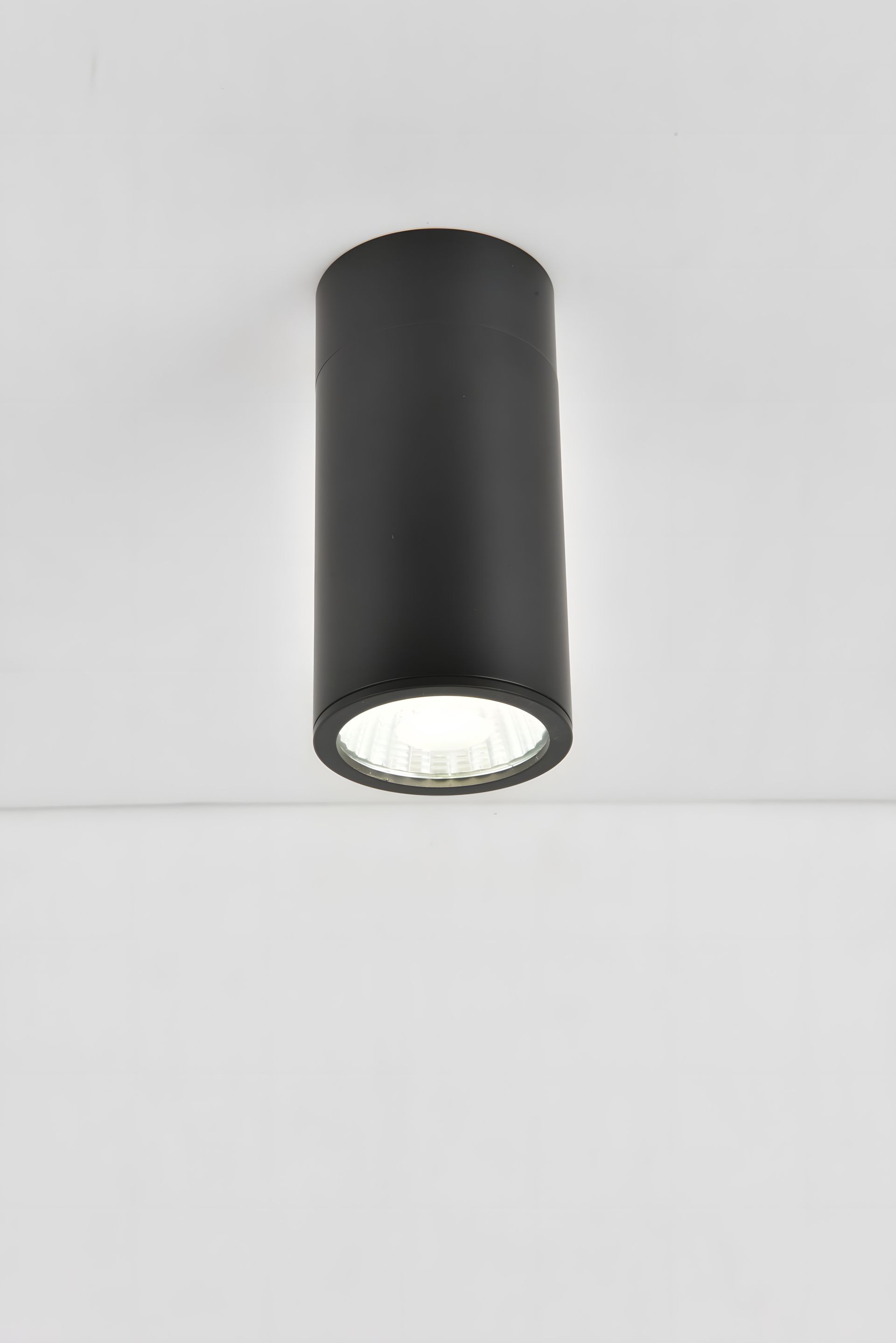 Точечный светильник Sirius RT428 BK Точечный светильник Sirius RT428 BK