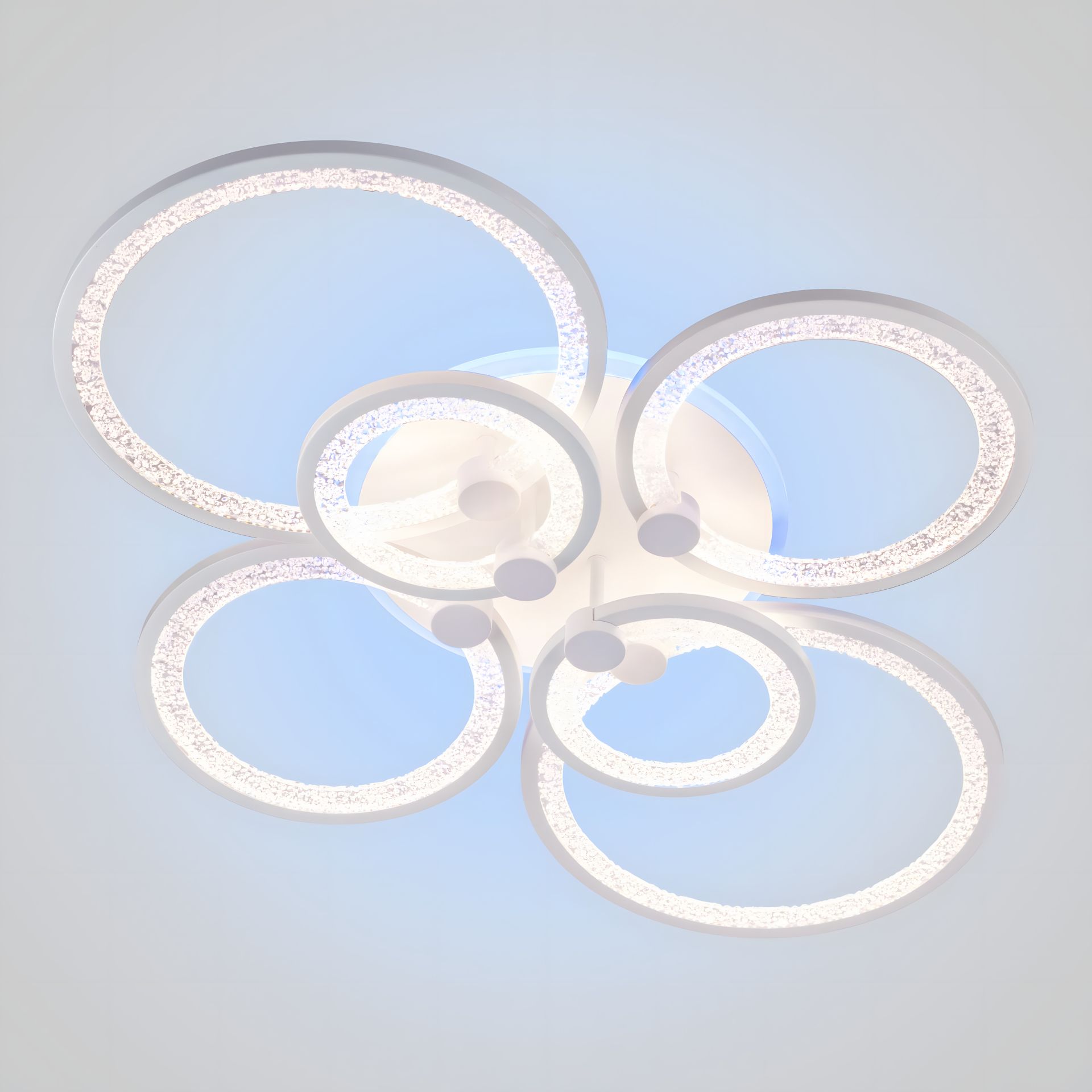 Светодиодная люстра V модель K39556-2 2 2 TL WT Светодиодная люстра V модель K39556-2 2 2 TL WT