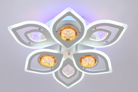 Светодиодная люстра VALESO V K29136-3 3 1 SL с пультом Светодиодная люстра VALESO V K29136-3 3 1 SL с пультом