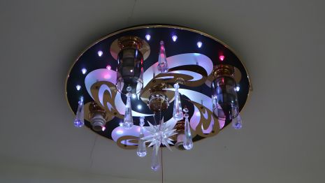 Люстра "Космос" на 5 ламп с подсветкой VALESO V 70037-4 1А-500