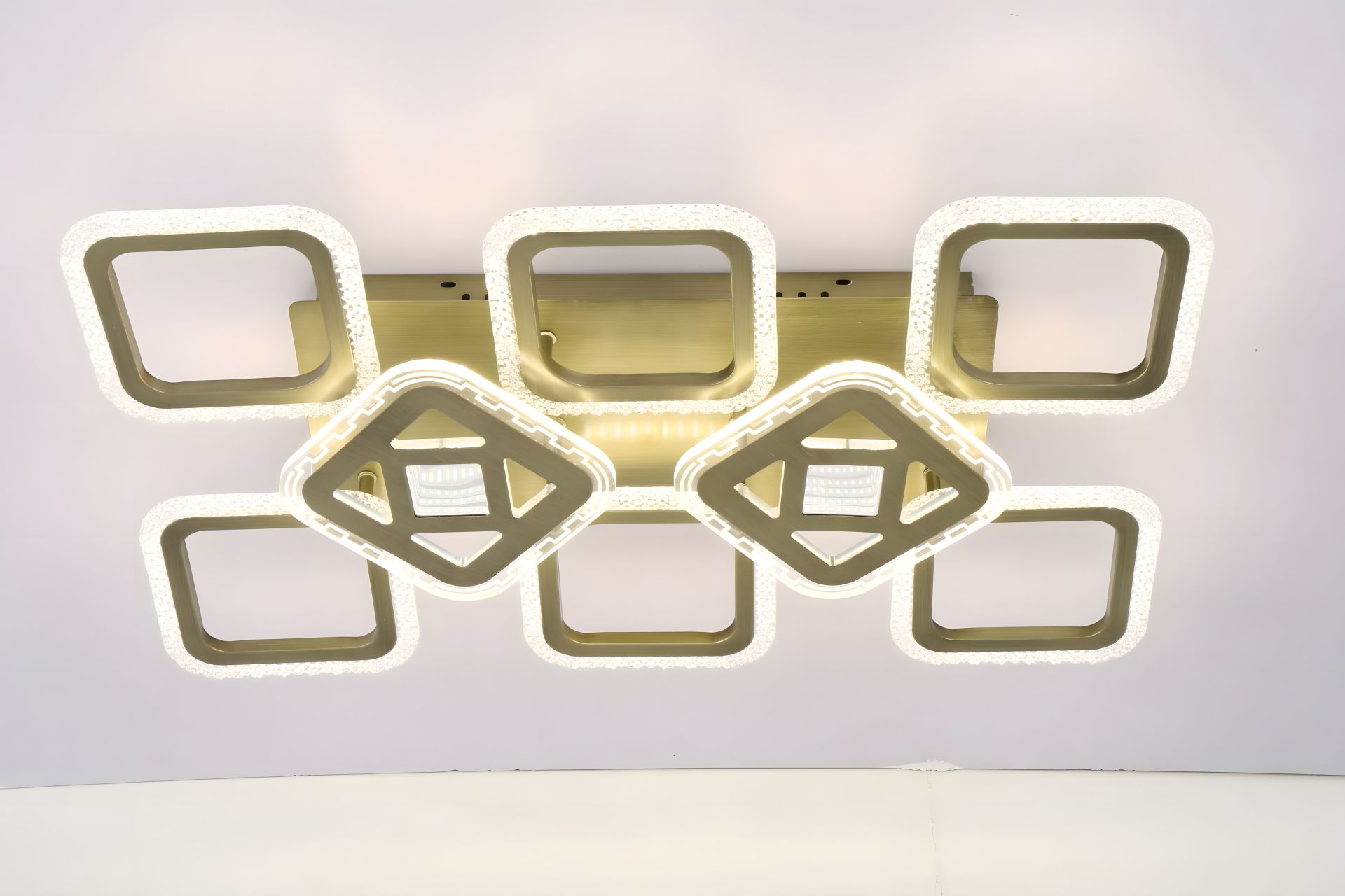 LED люстра VALESO V K29027-6 2 с пультом управления LED люстра VALESO V K29027-6 2 с пультом управления