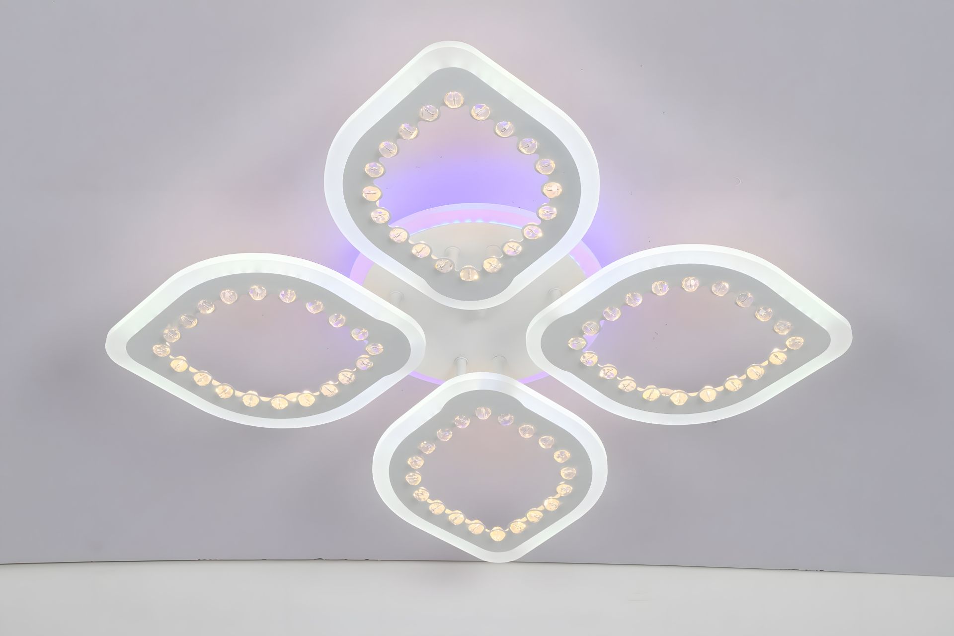 LED люстра VALESO V K39867-4big с пультом LED люстра VALESO V K39867-4big с пультом