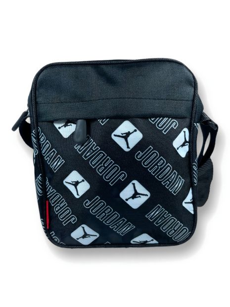 Спортивная сумка через плечо BagWay, три отделения, черная, принт 1