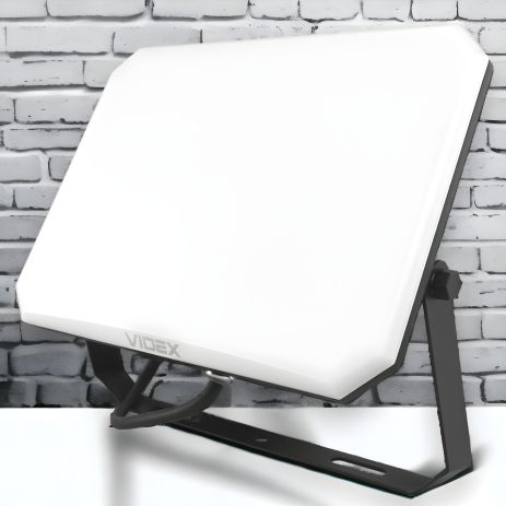 Отдіодний прожектор VIDEX F3 100W 5000K 220V Black (VLE-F3-1005B) Отдіодний прожектор VIDEX F3 100W 5000K 220V Black (VLE-F3-1005B)