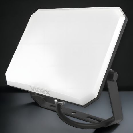 Світлодіодний прожектор VIDEX F3 50W 5000K 220V чорного кольору (VLE-F3-0505B) Світлодіодний прожектор VIDEX F3 50W 5000K 220V чорного кольору (VLE-F3-0505B)