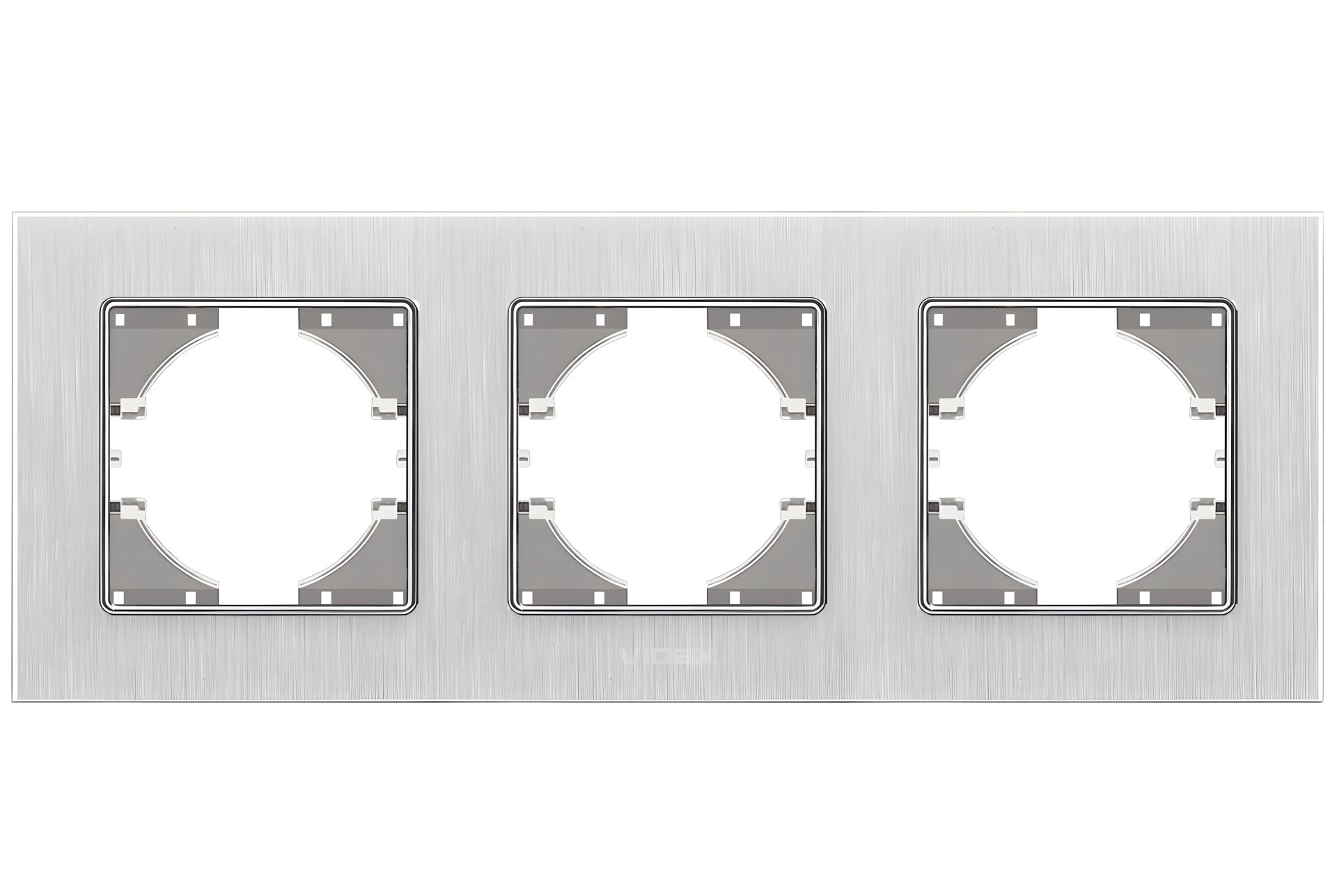 Рамка алюминиевая горизонтальная на 3 поста VIDEX BINERA VF-BNFRA3H-SL (розширена) серебристая Рамка алюминиевая горизонтальная на 3 поста VIDEX BINERA VF-BNFRA3H-SL (розширена) серебристая