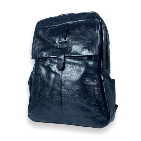 Чорний міський рюкзак зі штучної шкіри, 20 л, 1 відділ, 2 бокові кишені