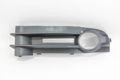Вставка бампера під протитуманку VW Caddy III 04- R, Autotechteile (3853019)
