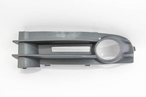 Вставка бампера під протитуманку VW Caddy III 04- R, Autotechteile (3853019)