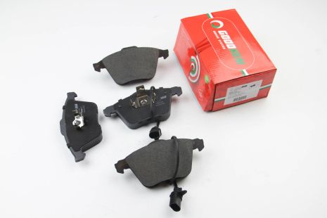 Колодки передние тормозные Audi A4/A6/A8 00-, GOODREM (RM0129)