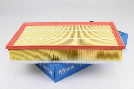 Фільтр повітряний, AUDI VOLKSWAGEN MFILTER (K70961)