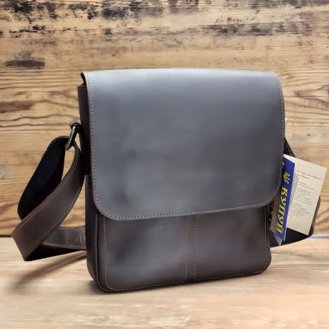 Мужская повседневная сумка GS кожаная 23*20*5 см коричневая