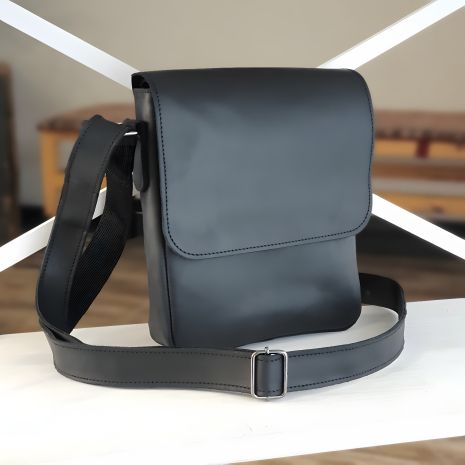 Черная кожаная сумка через плечо GS 23*20*5 см для мужчин Черная кожаная сумка через плечо GS 23*20*5 см для мужчин
