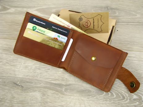 Жіноче шкіряне портмоне GS коньячного кольору Жіноче шкіряне портмоне GS коньячного кольору