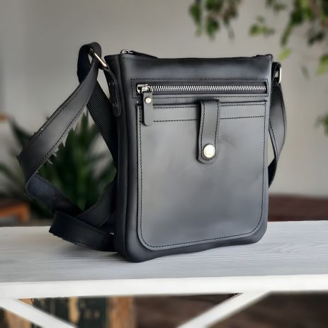 Чорна шкіряна чоловіча сумка планшет GS 22*20*3 см