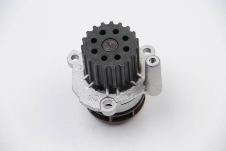 Насос водяной AUDI/FORD/MITSUBISHI/SKODA/VW A4/Galaxy/Grandis/Octavia/Golf 1,9-2,0 95, DOLZ (A251)