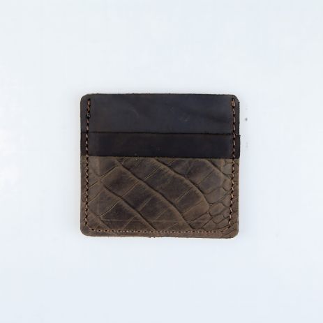 Чоловічий картхолдер з натуральної шкіри з тисненням під крокодила, коричневий