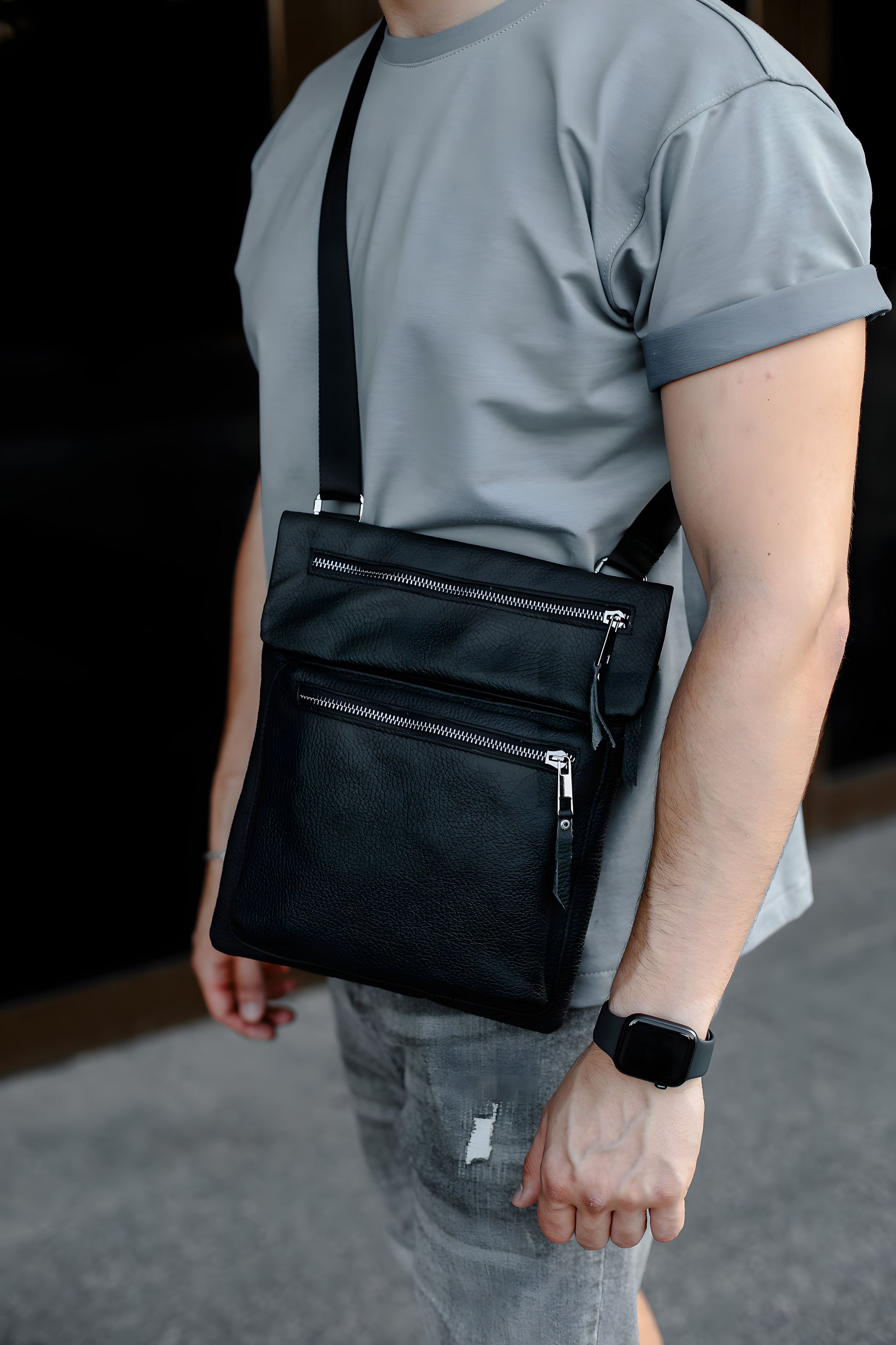 Чоловіча сумка SKILL із натуральної шкіри Чоловіча сумка SKILL із натуральної шкіри