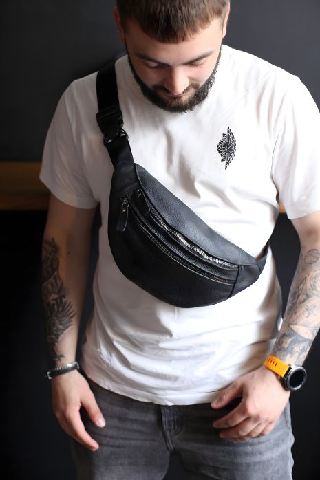 Бананка шкіряна чорна чоловіча сумка