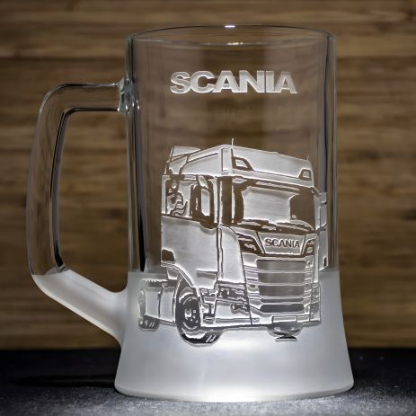Подарунок - пивний бокал з гравіюванням вантажівка SCANIA для водія далекобійника