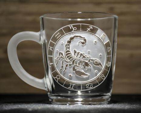 Чашка з гравіюванням "Зодіак Скорпіон"