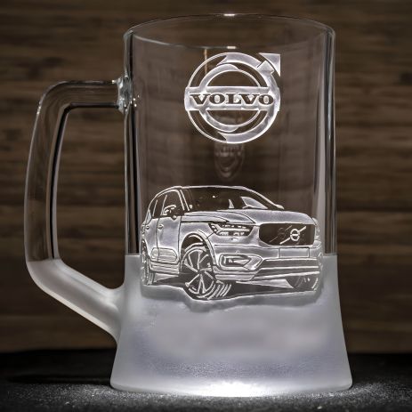 Пивний келих з гравіюванням автомобіля Volvo XC40