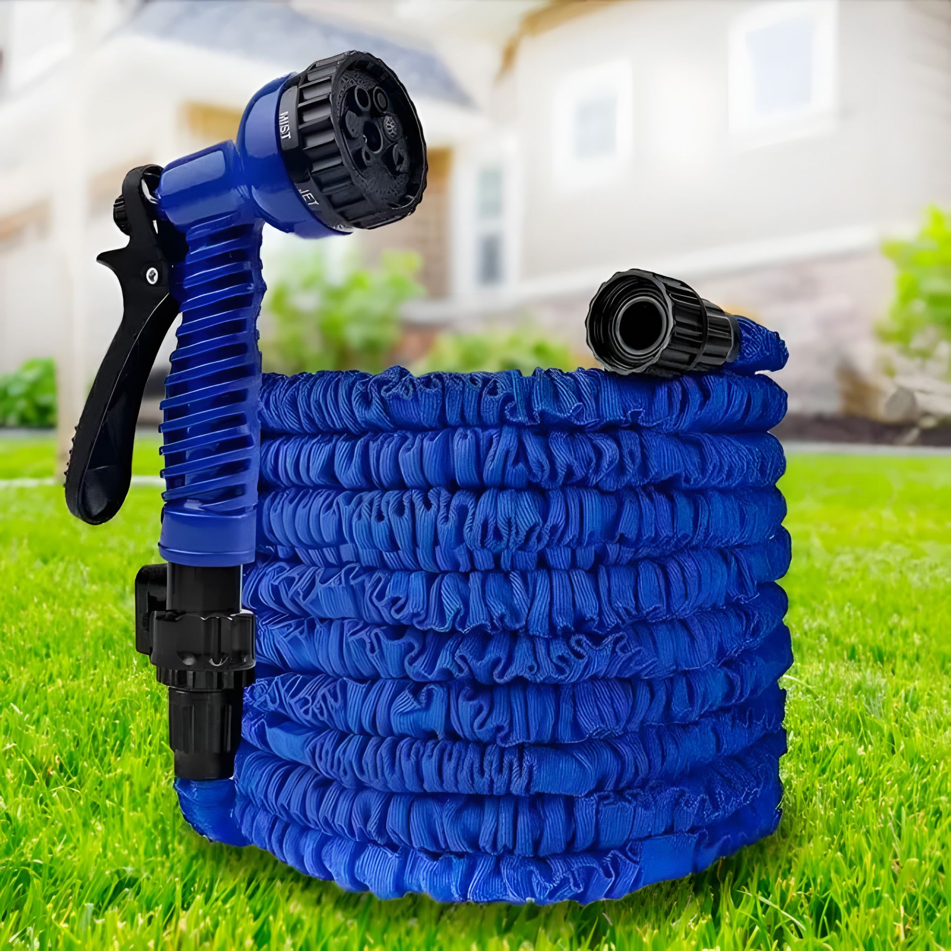 Растяжной шланг для полива с пистолетом 7 положений Magic Hose 60 метров, синий Растяжной шланг для полива с пистолетом 7 положений Magic Hose 60 метров, синий