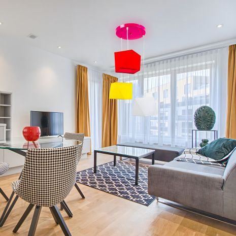 Підвісна дитяча люстра Sirius 8883-3В