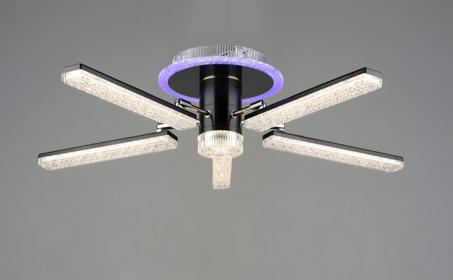 Світлодіодна акрилова люстра B YH0810/5 GD+BK 66W Світлодіодна акрилова люстра B YH0810/5 GD+BK 66W