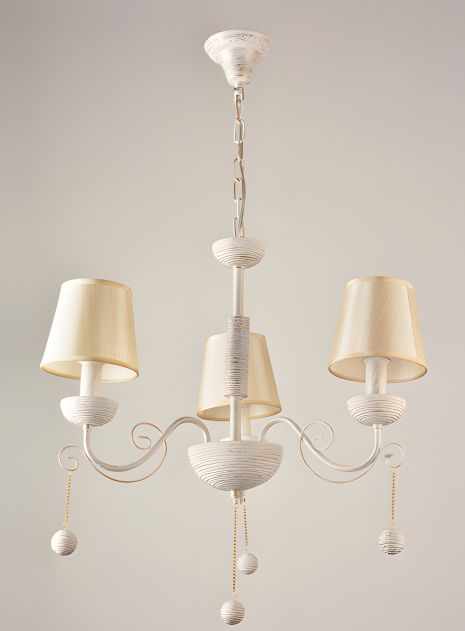 Классическая люстра Sirius Л 1380/3, на 3 плафона Классическая люстра Sirius Л 1380/3, на 3 плафона