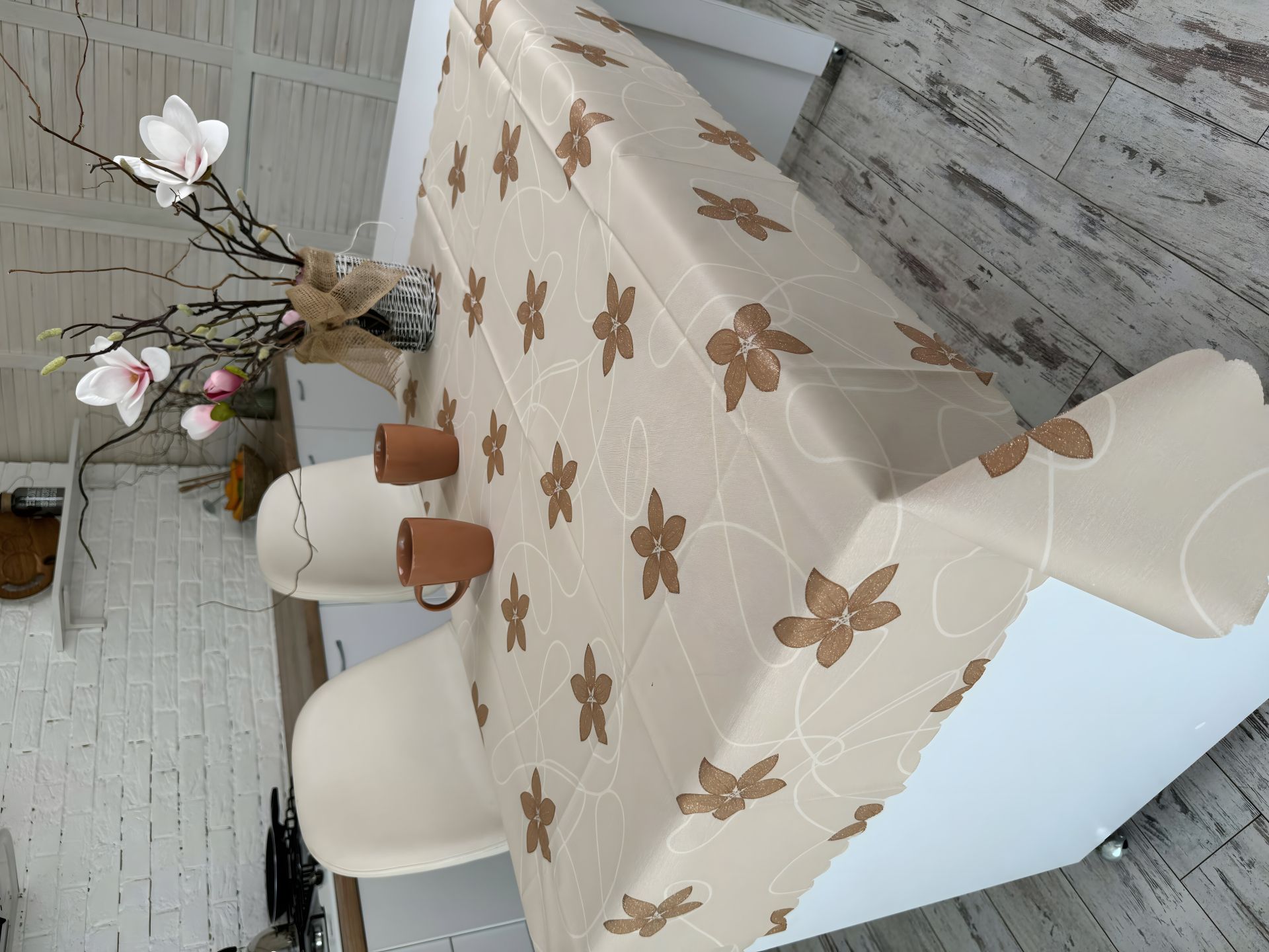 Вінілова скатертина на тканинній основі Жасмін (2587/220/14) Вінілова скатертина на тканинній основі Жасмін (2587/220/14)