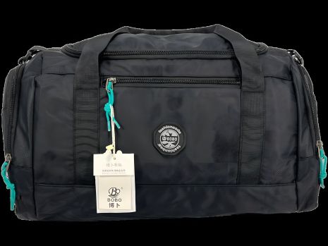 Черная спортивная сумка на четыре отделения, объем 35 л