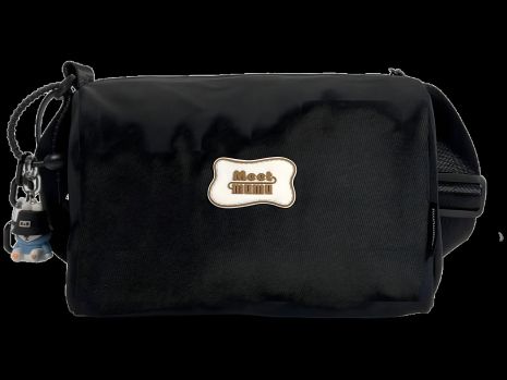 Черная женская текстильная сумка через плечо на одно отделение