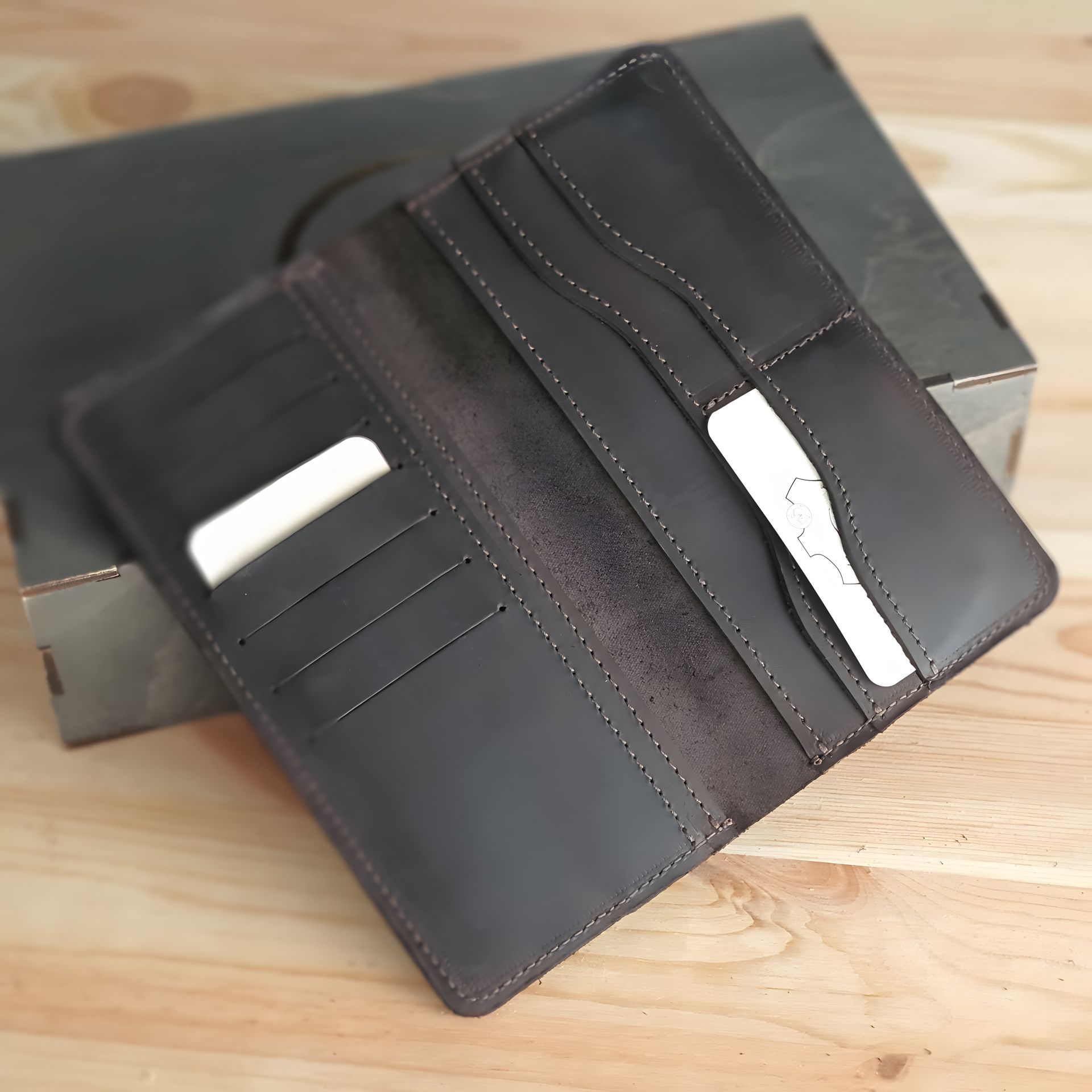 Тонкий чоловічий шкіряний гаманець GS, коричневий купюрник Тонкий чоловічий шкіряний гаманець GS, коричневий купюрник