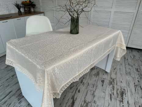Святкова скатертина 150x220 см з мереживом тканинна 3385-dp др. квіточки пудровий