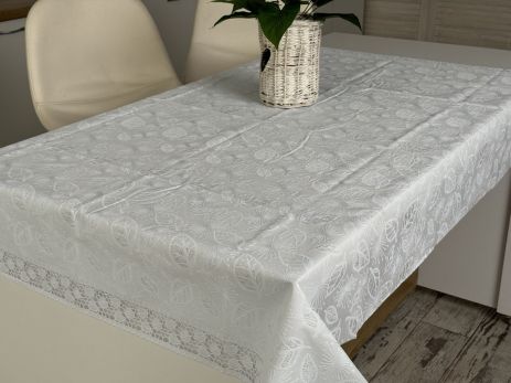 Скатертина вінілова з ажурним малюнком 140*220 см 1507-w-10
