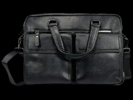 Черная сумка для ноутбука с пятью отделениями из экокожи