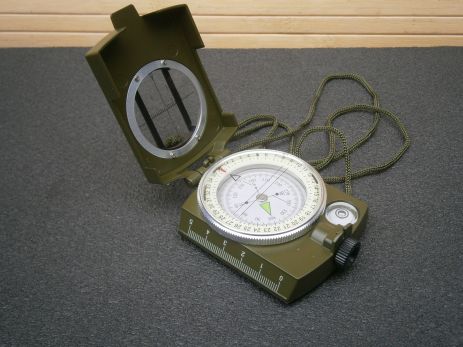 Compass Liquid Metal Professional K-4580 в обложке